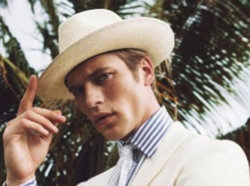 A Thousand Splendid Suns - Emma Willis