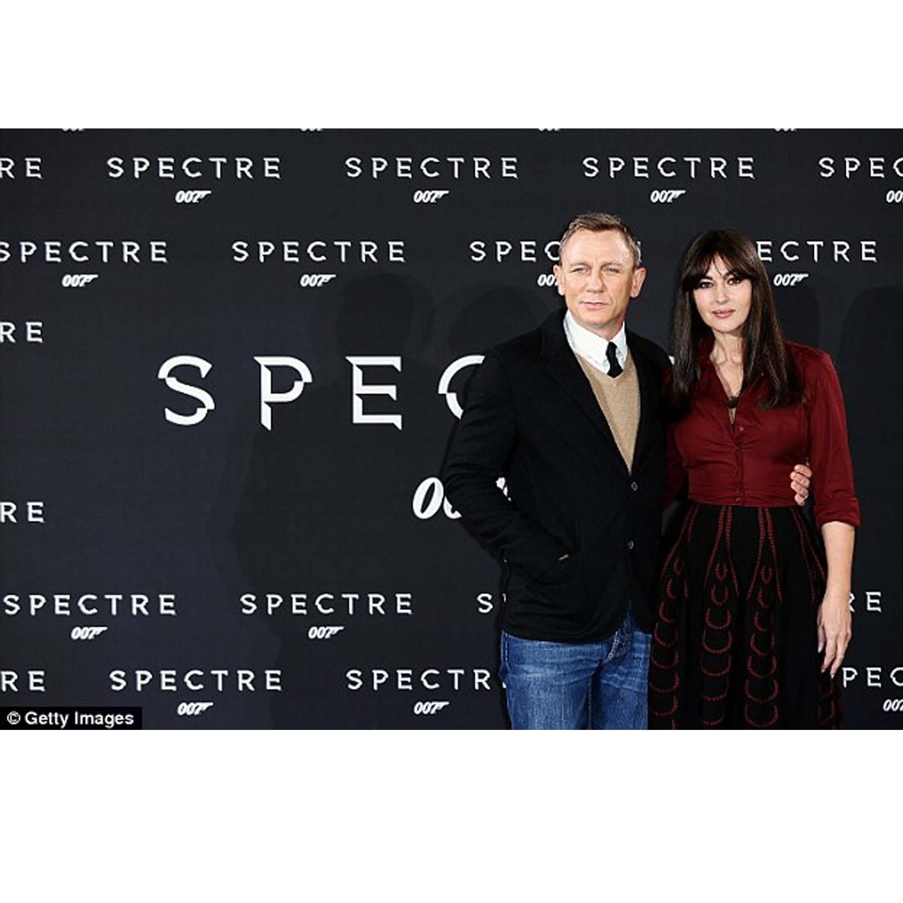 Daniel Craig wears Emma Willis White Superior Cotton Shirt and Navy Silk Tie to the Rome Spectre Premiere - Emma Willis