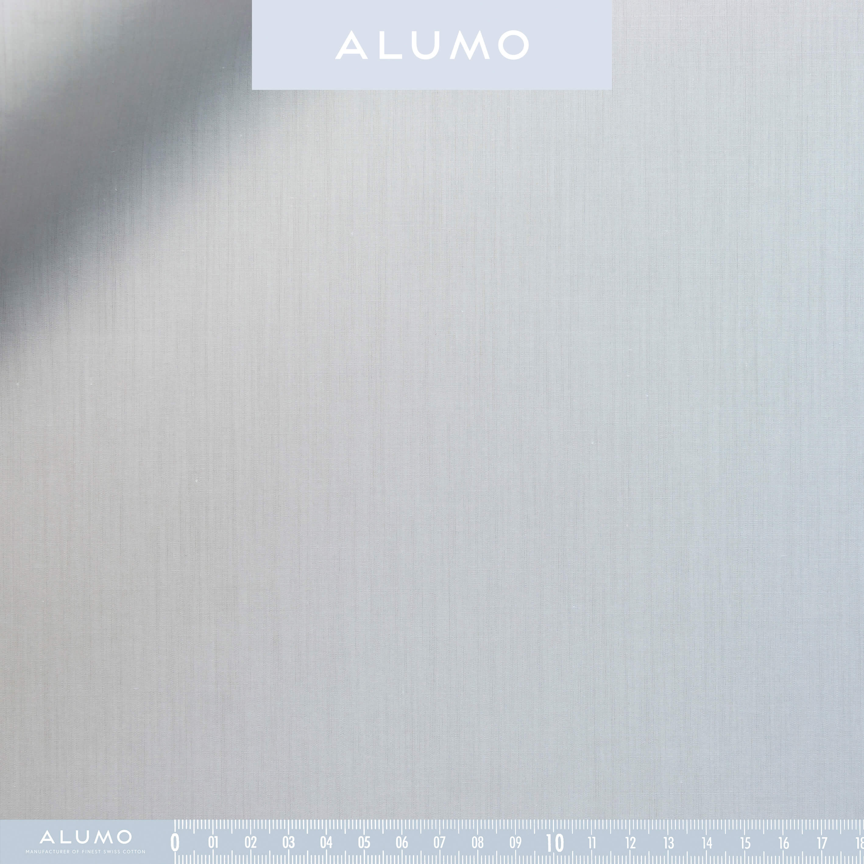 White Soyela Duecento - Emma Willis